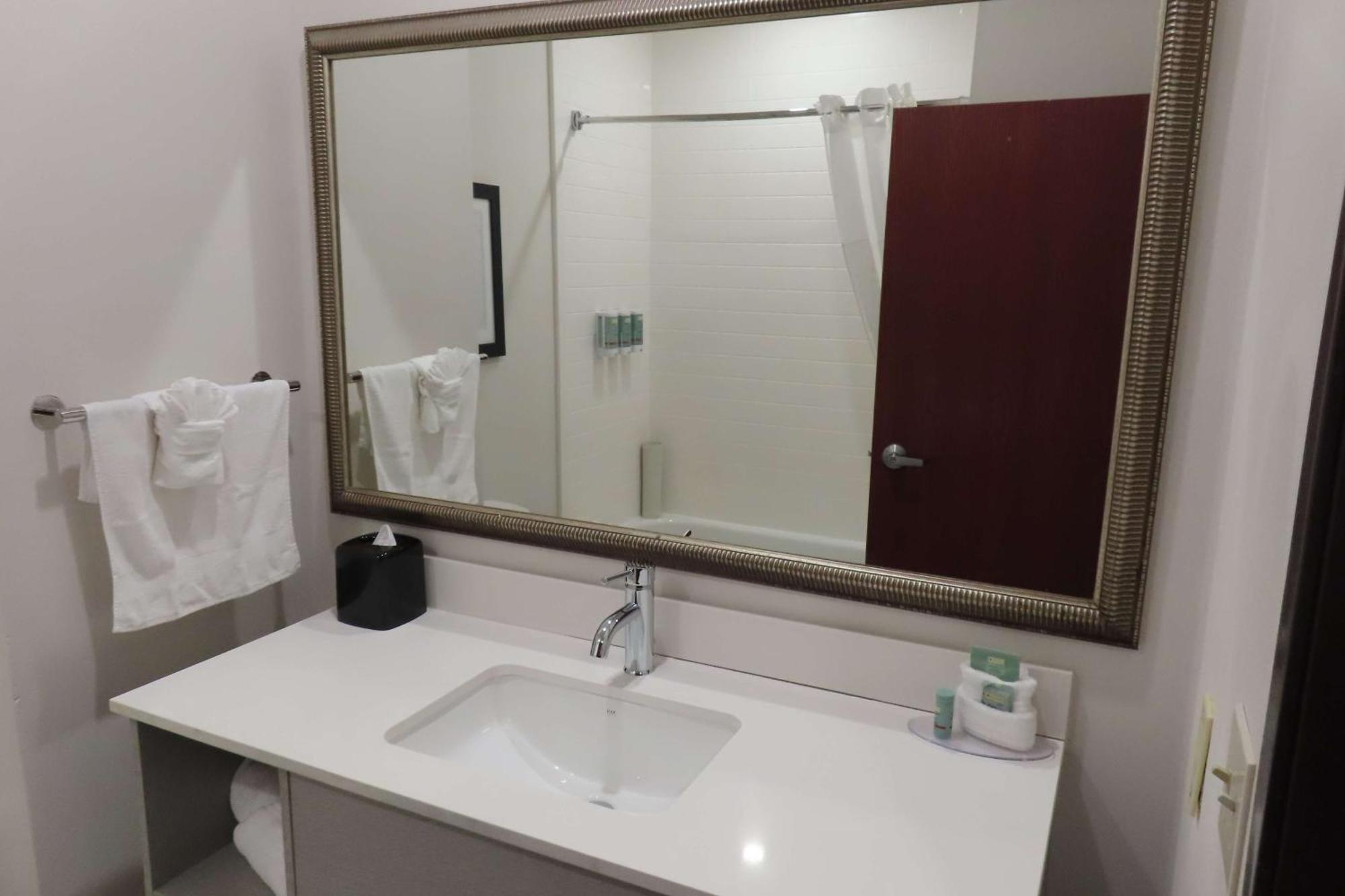 Best Western Heritage Inn & Suites Broussard Экстерьер фото